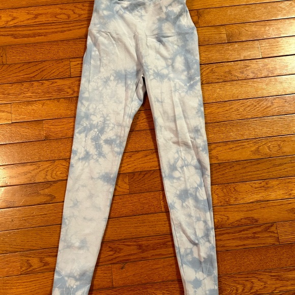 Yoga leggings by VS Pink - Picture 6 of 6